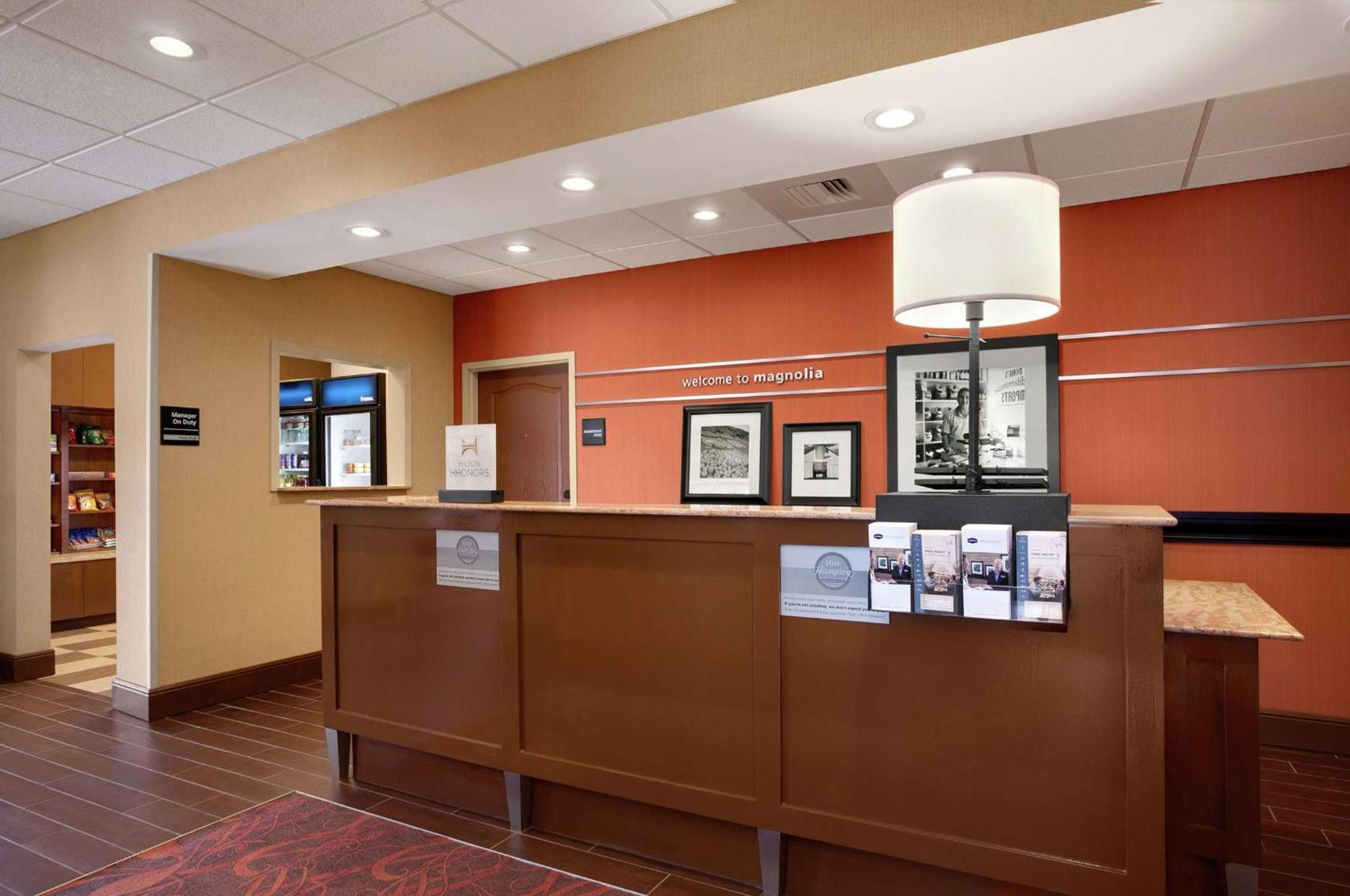 Hampton Inn Magnolia Exterior foto